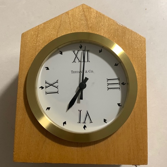 ❌VINTAGE Tiffany & Co desk clock from 1995 working condition. - Picture 13 of 17